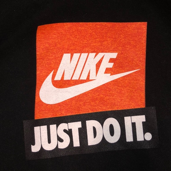 NIKE HOODED SWEATSHIRT - Picture 3 of 4